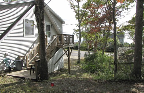 New Harbor Apartment | Brand new, charming and bright 2 BR, 1 BA Studio with view to the open ocean