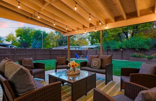 Alta Vista Area House | BRAND NEW CO Classic-Fire Pit/2 Kings/Pet Friendly