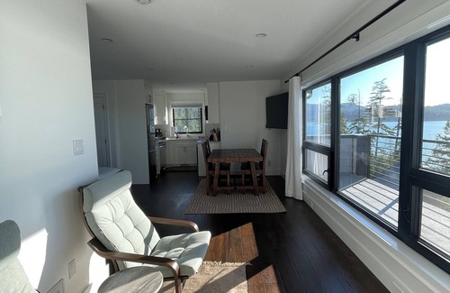 Telegraph Cove Apartment | Brand new coach house studio suite w/stunning ocean view! Short walk to marina.