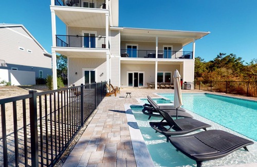 Gulf Pines House | BRAND NEW Coastal Retreat in Gulf Pines! Large Private Pool, Secluded Beach Access!