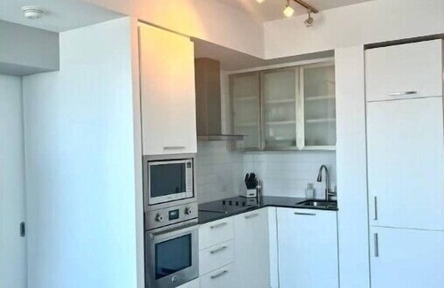 Downtown Toronto Condo | Brand New Condo Downtown Toronto beside CN Tower