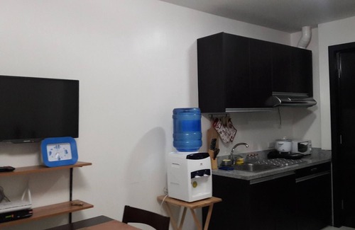 Mabolo Condo | Brand New Condo (Fully Furnished) with Fast WIFI & Cable TV