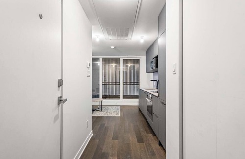 Shaughnessy Village Condo | Brand new condo in the heart of downtown Montreal
