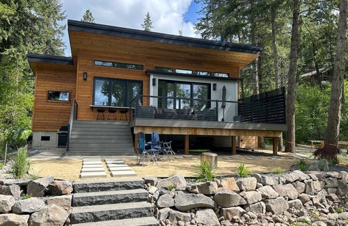 Rockford Bay Cabin | Brand new construction in Rockford Bay!