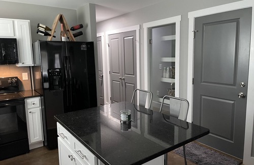 Pickens Villa | Brand new construction Villa with high end modern amenities!