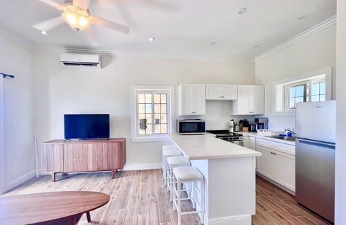 North Palmetto Point Cottage | Brand New Cottage on Banks Rd, Steps from Famous B