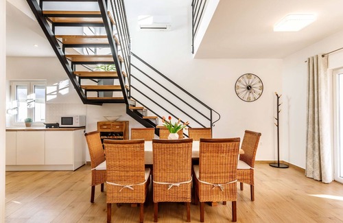 Nova Sela Villa | Brand new countryside villa with heated pool, 30 min from the coast