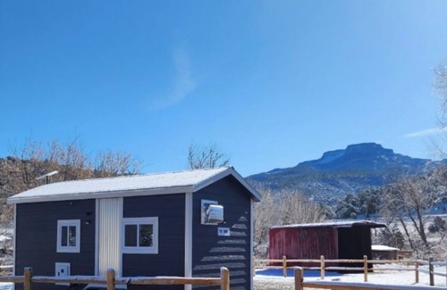 Trinidad Cabin | Brand new Cozy 1 bedroom Cabin w/MT View in a quiet and safe neighborhood.