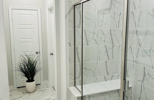 Frisco House | Brand new Cozy Luxury 1 bedroom in central Frisco with WiFi,AC and all you need