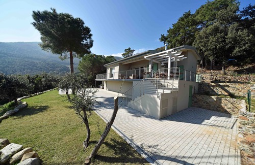 Bagno-Sprizze Villa | Brand new design villa with sea view