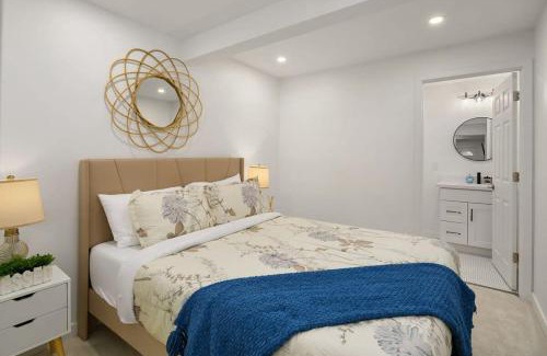 Picnic Point-North Lynnwood Apartment | Brand New Designer's Stylish 1BR Home - 1min to I5