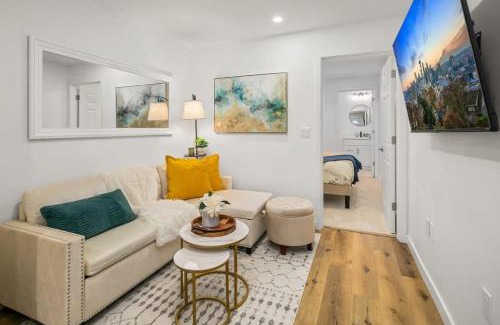 Picnic Point-North Lynnwood Apartment | Brand New Designer's Stylish 1BR Home - 1min to I5