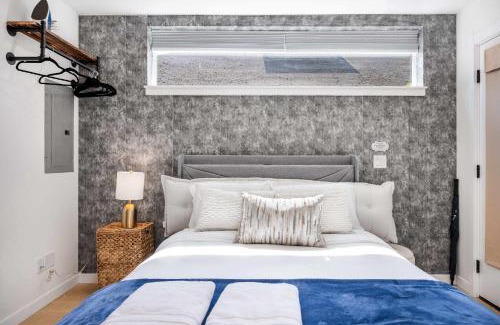 Eastlake House | Brand New Eastlake Studio - SLU UW Shops & Eats