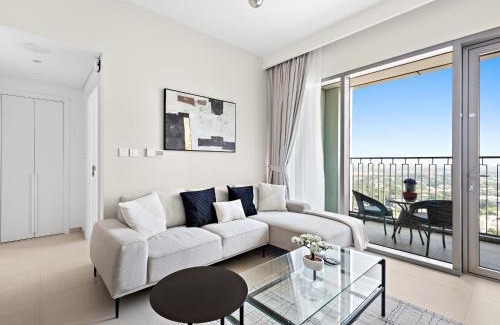 Trade Centre 1 Apartment | Brand New Elegant 1BDR Direct Access to Dubai Mall