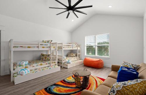Laguna Beach Estates House | Brand NEW Expansive Coastal Home w/Custom Furnishings Sleeps 15