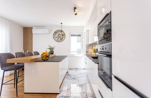 Mejasi Apartment | Brand new, faboulous, next to shopping center