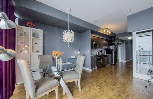 Bay Cloverhill Condo | Brand New FAMILY FRIENDLY Bay St. Downtown Toronto Condo near Sick Kids Hospital