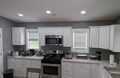 Big Creek House | Brand New Floating Home on Norris Lake : Sleeps 12 : Swim, Grill & Relax! #3
