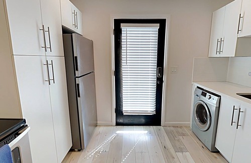 Clairemont House | Brand NEW fully furnished Guesthouse Near Beaches!