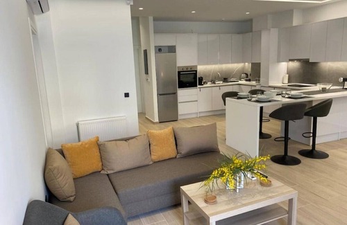 Marousi Apartment | Brand New Garden Apartment