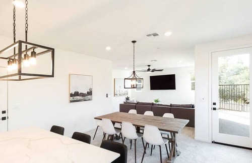 Rocklin House | Brand New Gorgeous & luxurious 4 - bedroom house