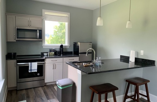 Drake Forest House | Brand New Guest Apartment on 4 Acres (Pet-Friendly!)