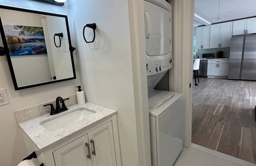 Katama House | Brand New!Guest House in Edgartown, MA
