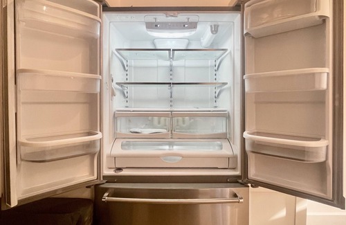 North Hollywood Cottage | BRAND NEW Guesthouse in BEST LOCATION in NoHo!