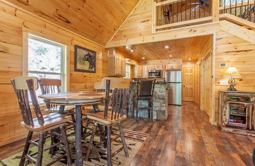 Whittier Cabin | Brand New! Hickory Wind: Charming 2 Bedroom Cabin in Whittier