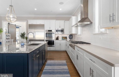 Heron Harbour Isle House | ⭐️Brand New High End Luxury Bayside Mansion Pool⭐️