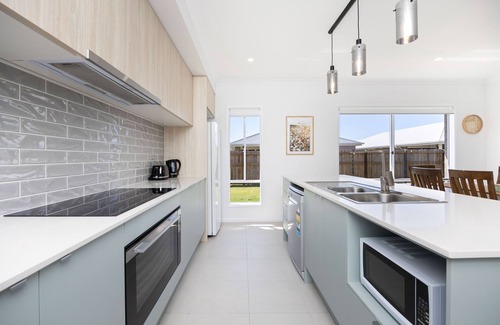 Eli Waters House | “Brand New Home” Central Charm