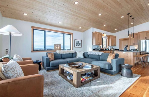 Driggs House | Brand-New Home : Epic Teton Views & Top Amenities