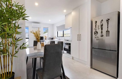Linwood House | Brand New Home in Central City