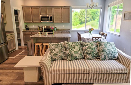 Netarts House | Brand new home! Less than 5 minutes to the beach!