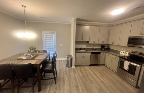 East Point House | Brand New Home Mins from ATL airport