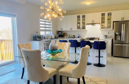 Simcoe House | Brand new home only 10 minutes from the beach! Stunning, quiet, family oriented!