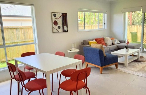 Park Ridge House | Brand New Home - Spacious Family Retreat