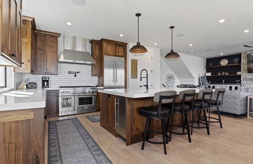 Ogden House | Brand New Home w/Lake Views and 5 bedrooms!