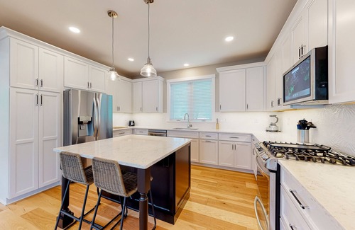 Dodds Addition House | Brand-new home with private pool, hot tub, & dog-friendly yard - close to beach