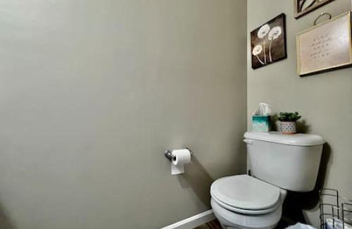 Hamilton House | Brand New Home Walking distance to Spooky Nook