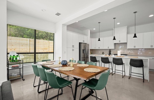 Westfield House | Brand New Home with Pool, Hot Tub and Downtown Views~5 Minutes to Downtown & UT!