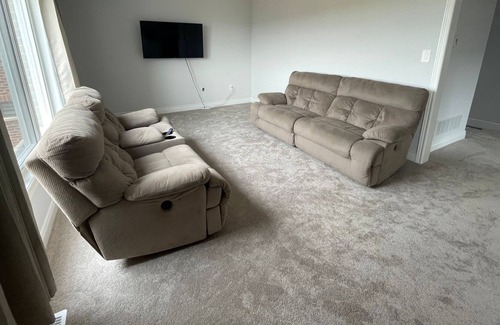 Orillia House | Brand New house. Close to all amenities and summer and winter attractions.