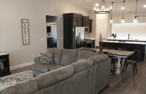 Panguitch House | Brand new house near Bryce Canyon National Park