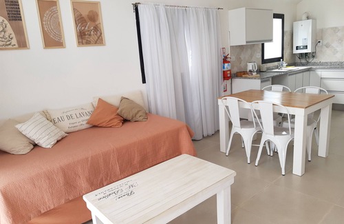 Macrozona Meseta Cerro Calafate House | Brand new house! Very comfortable. Near bus terminal. Quiet & safe neighborhood