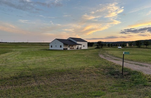 Hot Springs House | Brand new in January 2024! Just minutes from lake, fishing, hunting, & hiking!