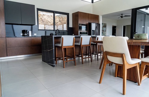 Coco Villa | Brand New Luxury Ocean View Villa with Private Pool – Playas del Coco