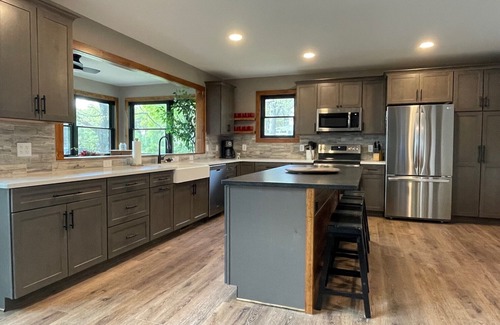Penn Lake Park House | Brand New Lakefront Cabin w/Firepit and Boats