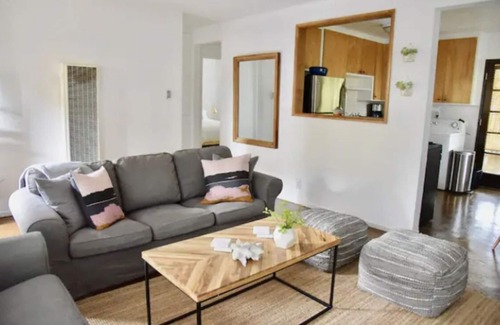 Venice Apartment | Brand New Listing ! Casita Clara