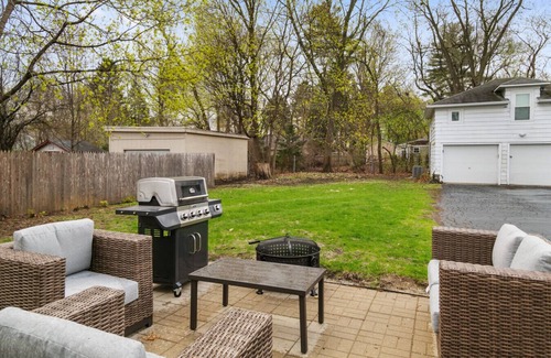 Libertyville Apartment | Brand New Loft in DT Libertyville! Near Naval Base