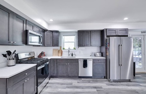 Tobyhanna House | Brand New Lux Home - Hot Tub - AC - Fire Pit